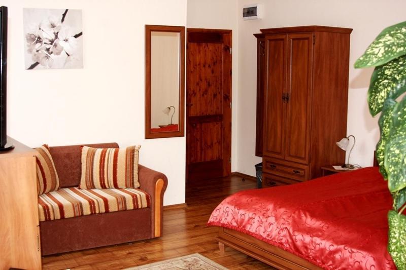 Olymp Penzion Hotel Komarno Room photo